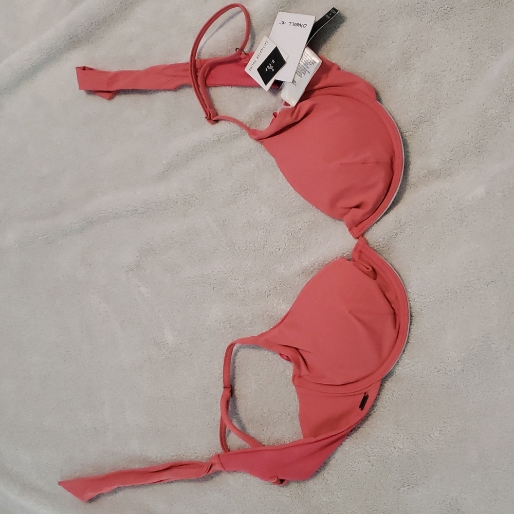 Nwt O'Neill bikini top